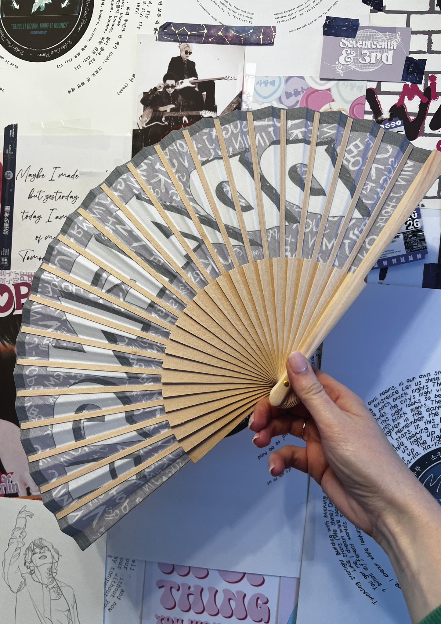 "DDAENG" Iconic fabric Hand Fan