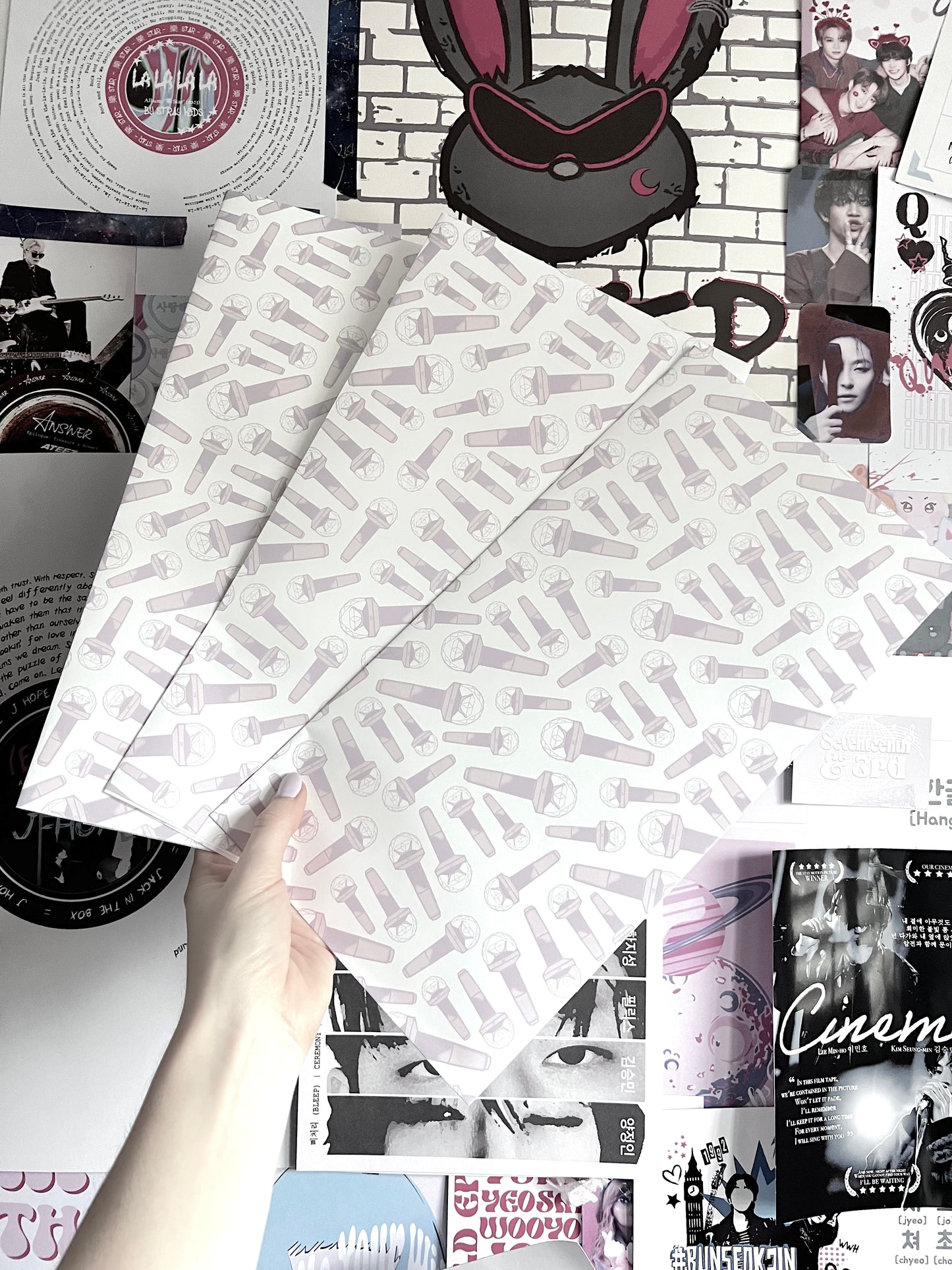 'SVT' Carat Wrapping Paper